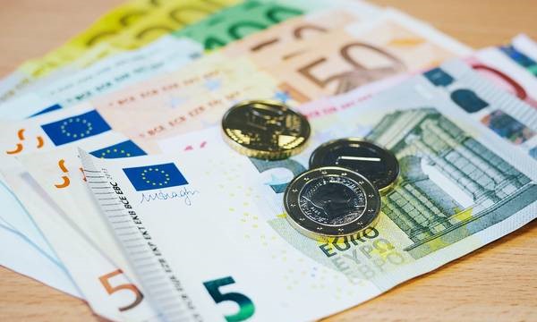 Qeveria shqiptare shet obligacione: 5 miliarde leke me maturim 10-vjecar